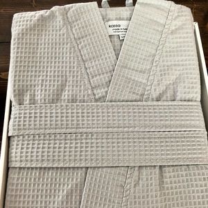 NEW Turkish Waffle-Knit Robe